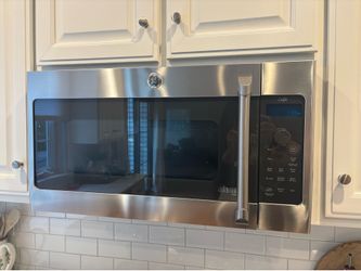 GE Cafe Microwave