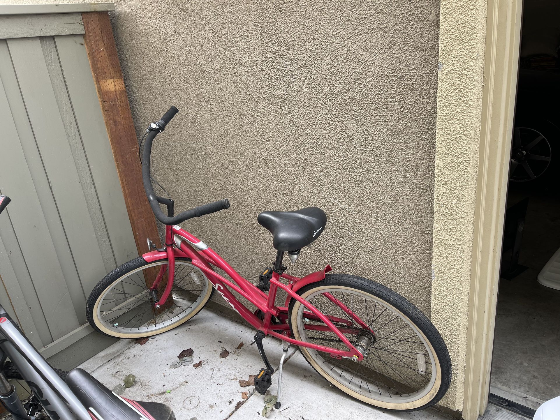 Sun Bicycles Beach Cruiser