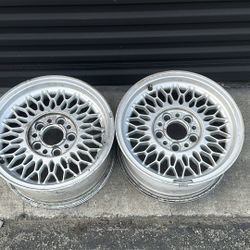 Two BMW style 7 stock 15-inch aluminum wheels, 5x120mm