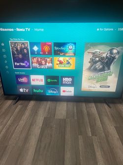58” hinsense Roku smart tv