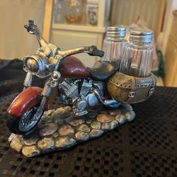 Harley Davidson Salt & Pepper Holder