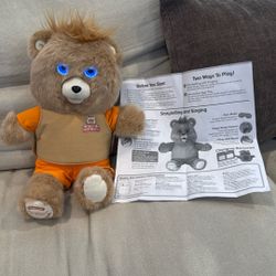 Teddy Ruxpin 2017