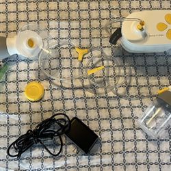 Medela Pump In Style Breast pump 
