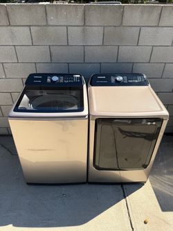 Samsung Washer & Gas Dryer Set