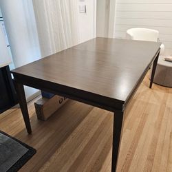 Stylish Brown Solid Wood Dining Table in Excellent Condition
