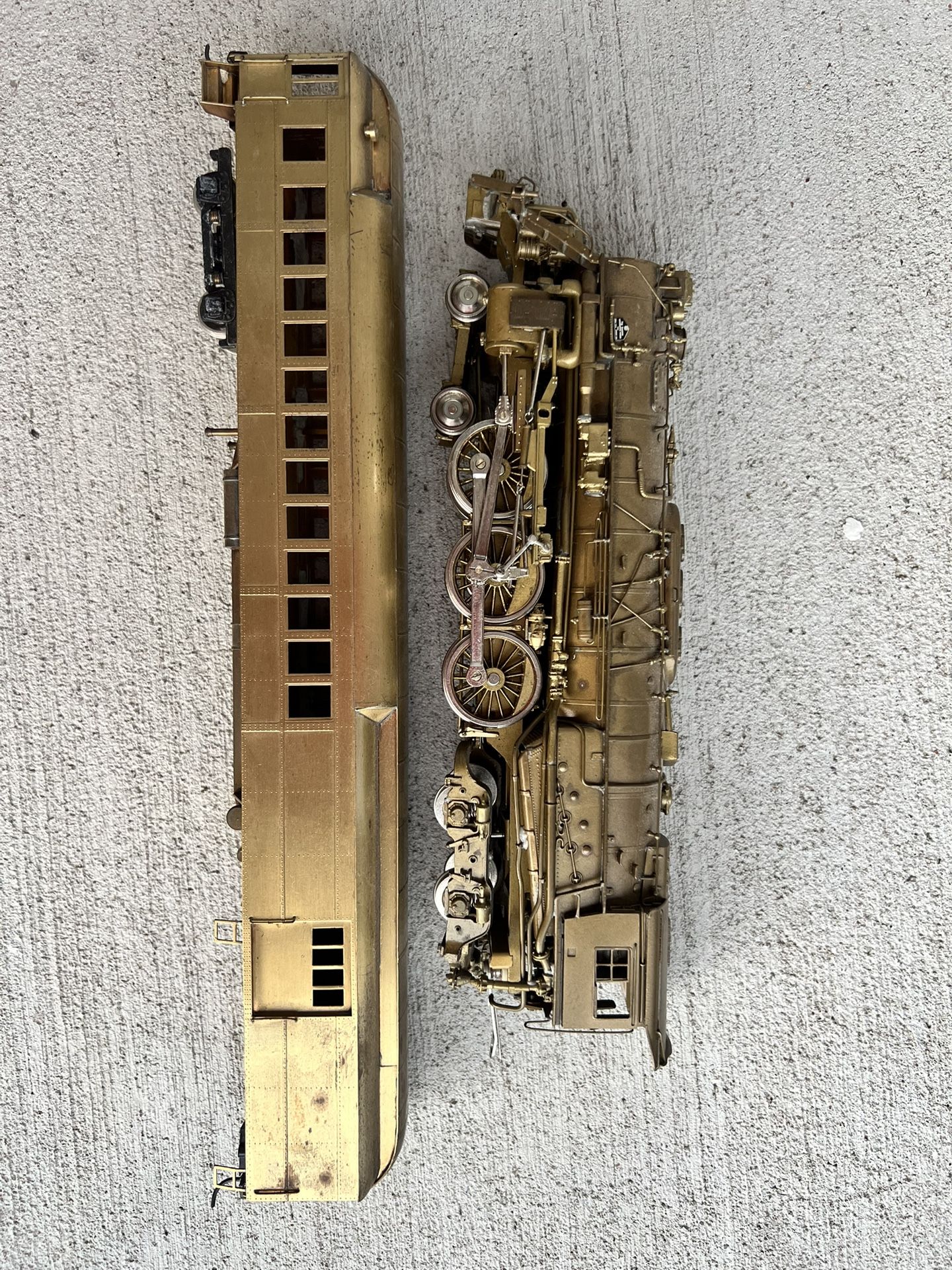 HO Brass NJ Custom Brass 4-8-4 Steam Locomotive & Lambert 851 Combine Car Japan/Korea VTG circa 1975