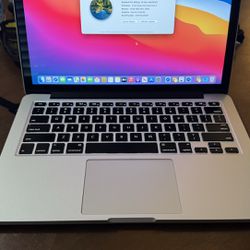 MacBook Pro 13” Amazing Condition Multiple Upgrades 