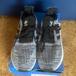 Adidas Swift run shoes (boys)