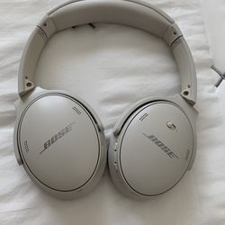 Bose QC45 Quietcomfort Noise Cancelling Wireless Headphones