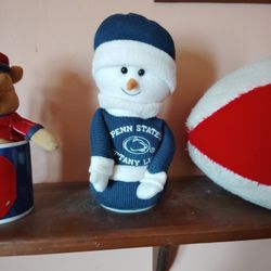 PENN STATE Nittany Lions SNOWMAN 22" plush shelf sitter Takes. Moves And Plays Music