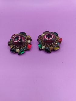 Vtg Weiss Clip On Earrings Signed 