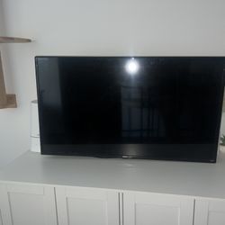 Roku 40” Smart TV 1080p