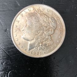 1921 Morgan silver dollar 