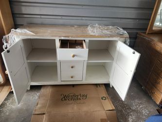 Dining side board