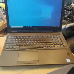 Dell Latitude 5580 Intel Core i7-7820HQ 16GB DDR4 512GB SSD +1 TB HDD,15.6" Windows 10 Pro