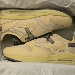 Travis Scott Air Max 1 Saturn Gold Size 8.5