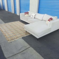 Beautiful sectional couch gray 😍