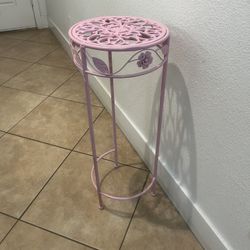 Elegant Pink Stand Plant Made Of Quality Iron 