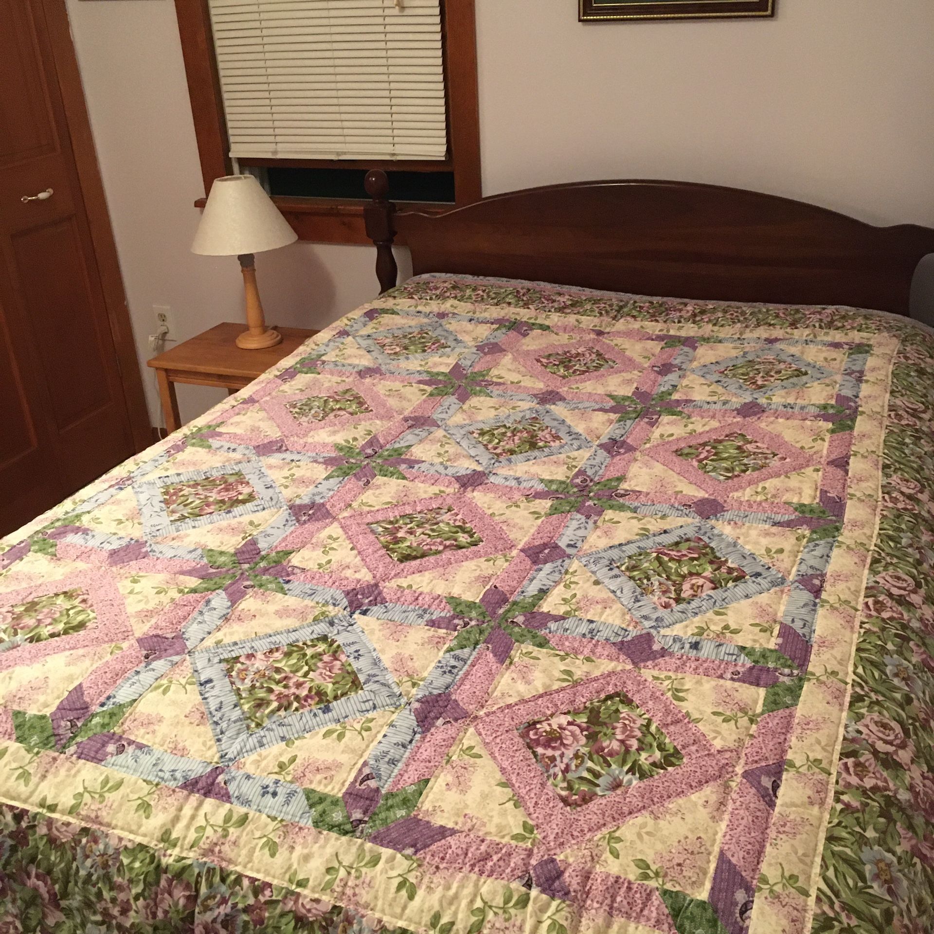 Twin Size Bed Quilt, New, (Shown On Top Of Full Size Bed)