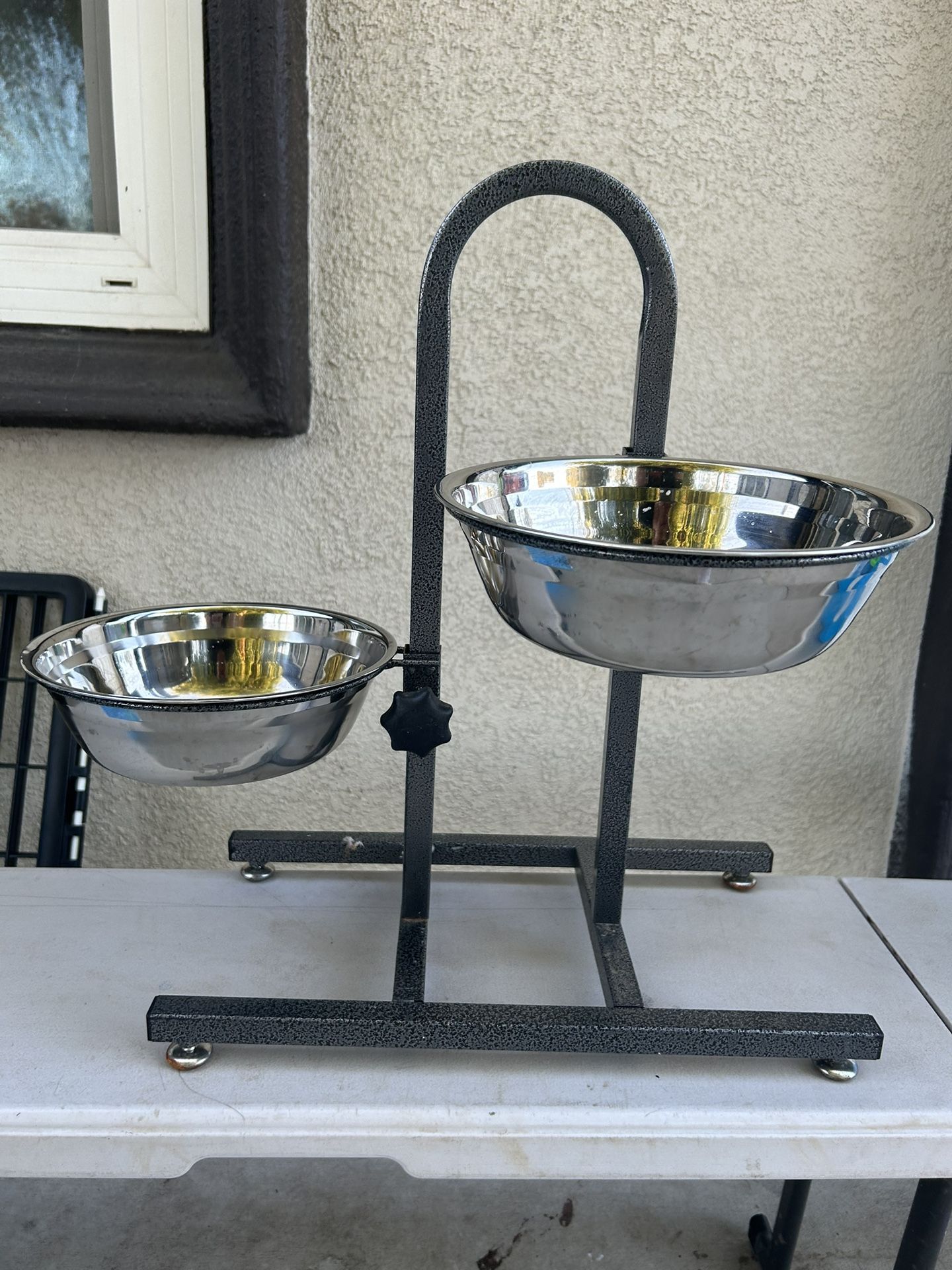 Bowl Stand