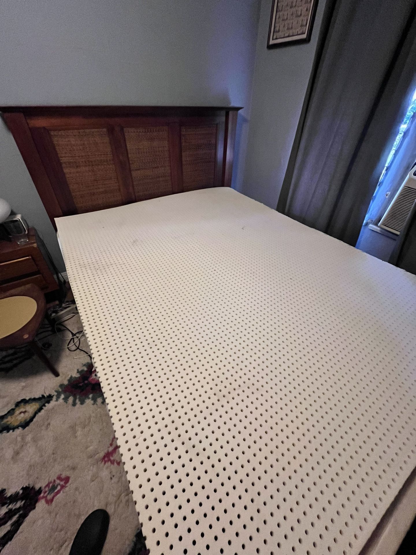 Queen Size ‘Sleep On latex’ Mattress Topper