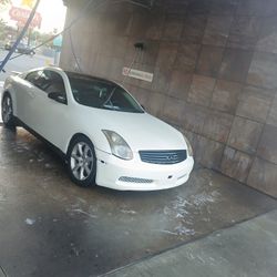 2004 Infiniti G35 