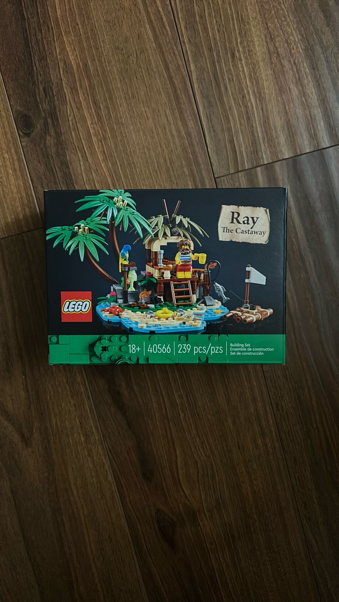Lego Ray The Castaway 40566