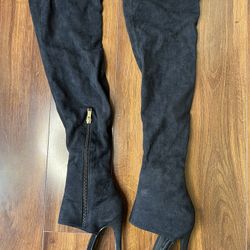 Black Over the Knee heel boots size 6