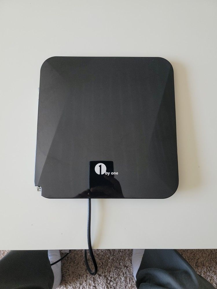 1byone TV Indoor Antenna