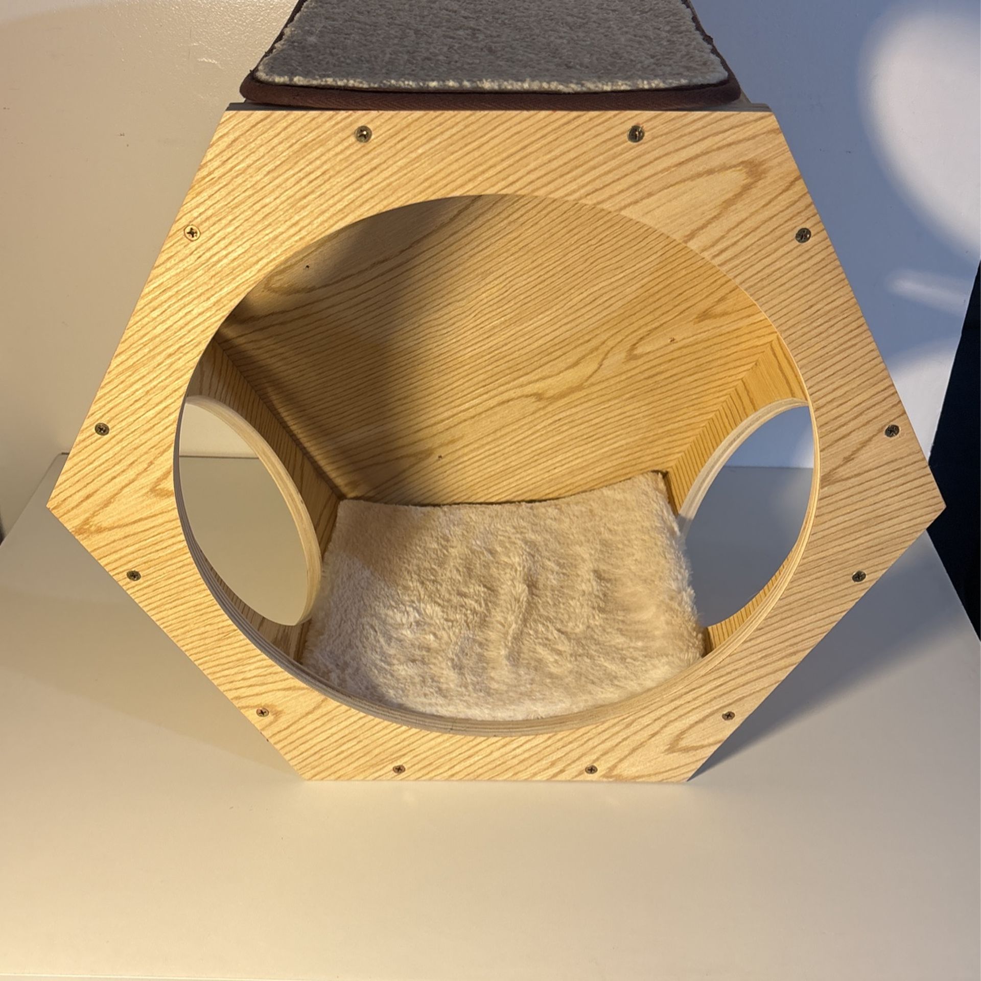 Armarkat Cat Wall Addition