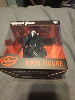 Ghost Face Lives Vinal Figurine