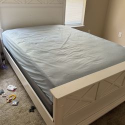 Full Sized Bed