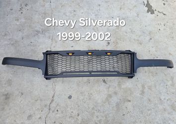 Chevy Silverado 1999-2002 Grille