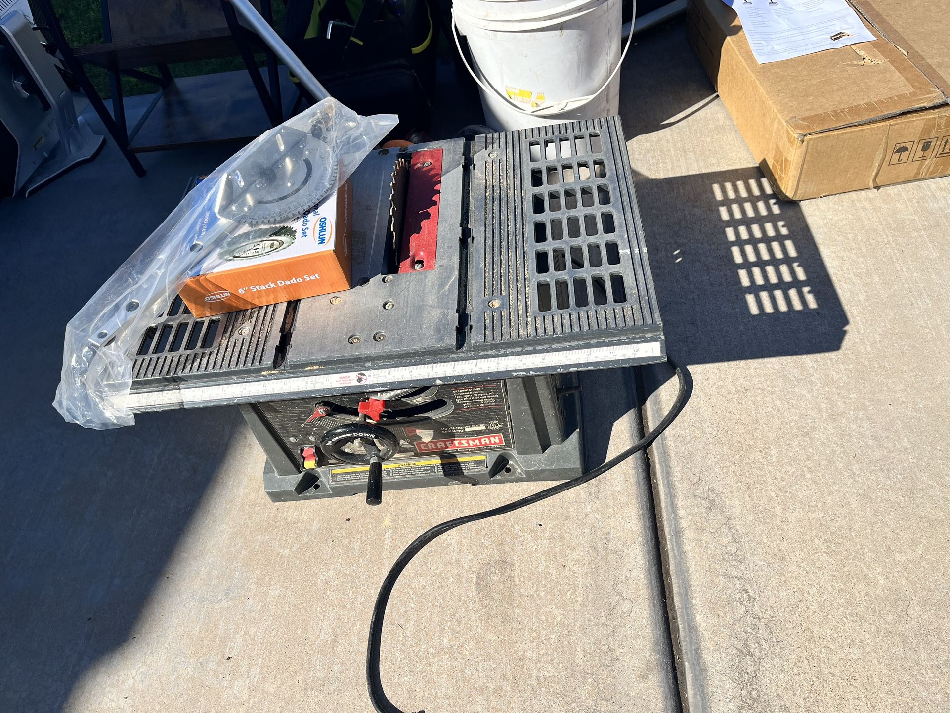 Table saw set – Guides, Push Tools, Dado Blade Set