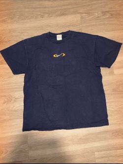 Vintage Nike Men's XL Navy Center Swoosh Embroidered T-Shirt 90s Y2K
