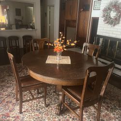 Vintage Sawn Oak Table, 6 Chairs, Chest, and Buffet 