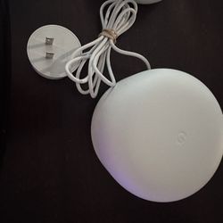 Google Nest WiFi Router 2 Pack ( One Router & One  extenders) 2nd Generation 4x4 AC2200 Mesh Wi-Fi Router with 4400 Sq Ft Coverage