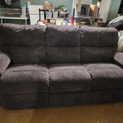 La-z-Boy Reclining Couch (manual)