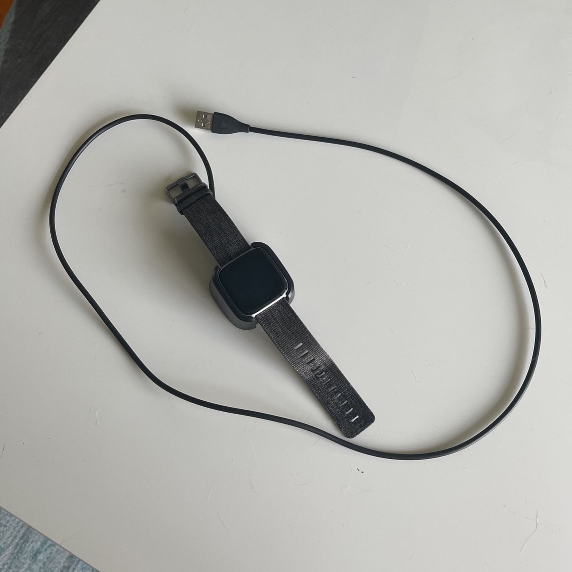 Fitbit Watch With Charger