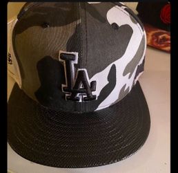 LA CAMO SNAPBACK HAT
