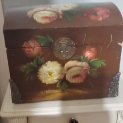 Old Decowrative Box