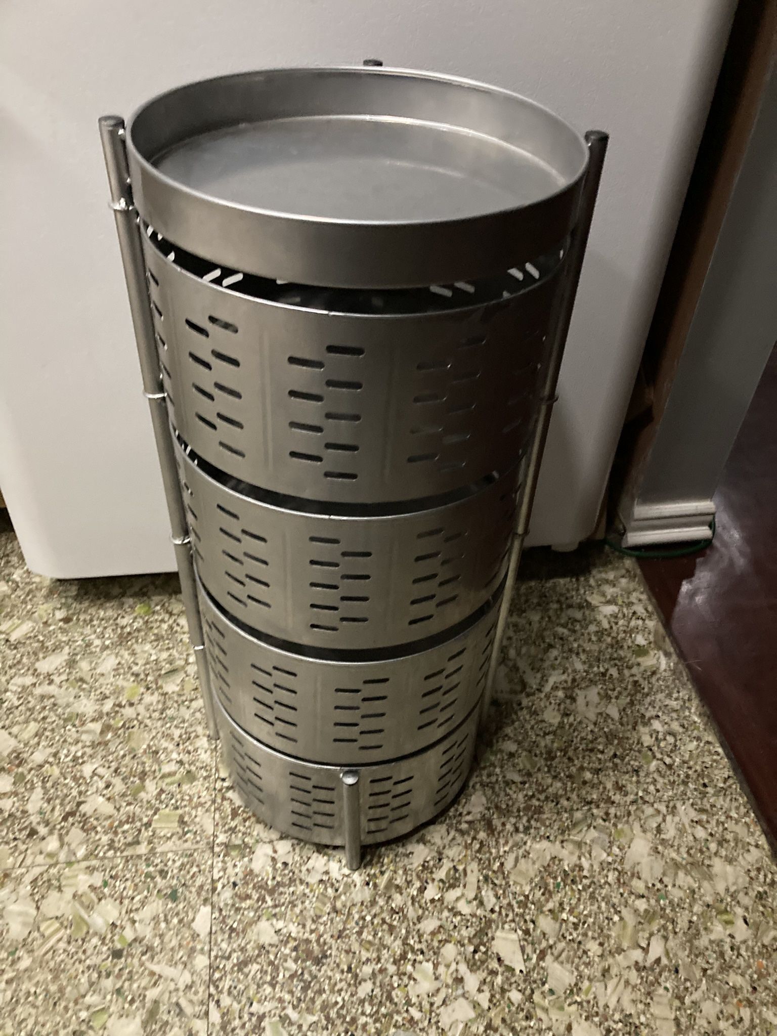 4 Tier Rotating Storage Rack, Kitchen and Pantry Organizer, Fruit and Vegetable Basket, No Assembly Required, Bathroom and Small Space Storage Soluti