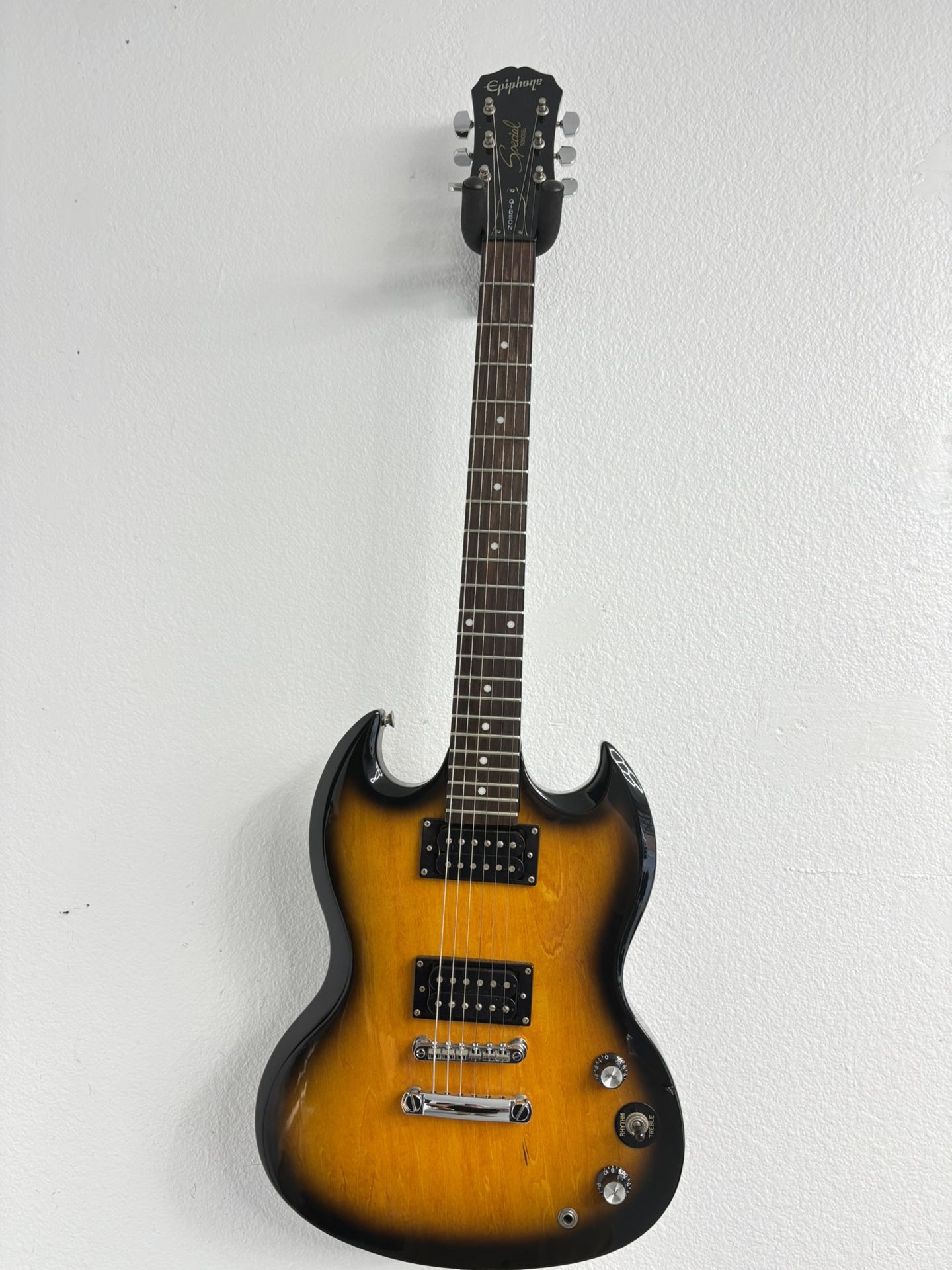 Electric Guitar ๐ธ
