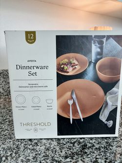 Threshold Dinnerware Set 