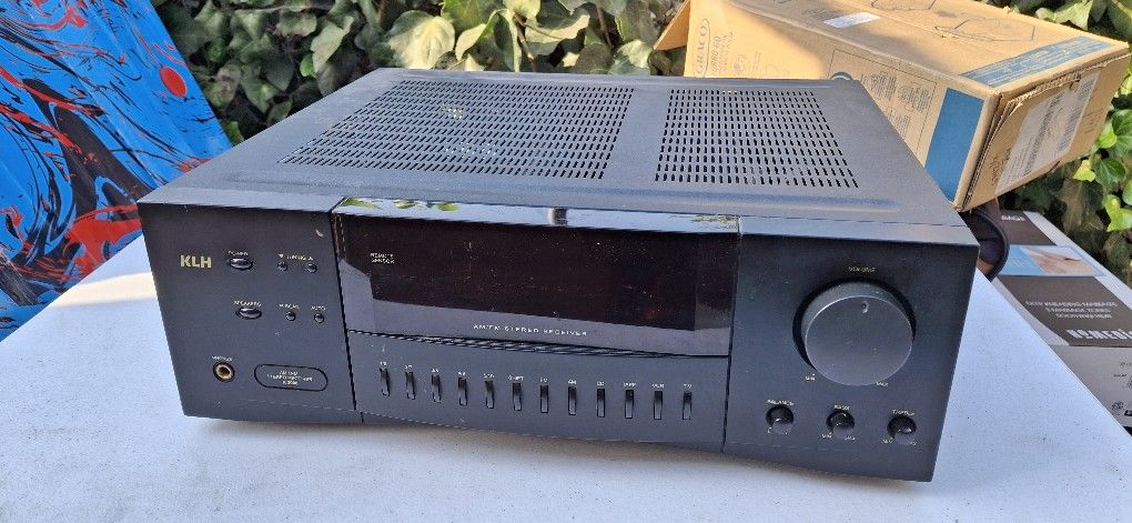 Audio System Stereo FM. AM