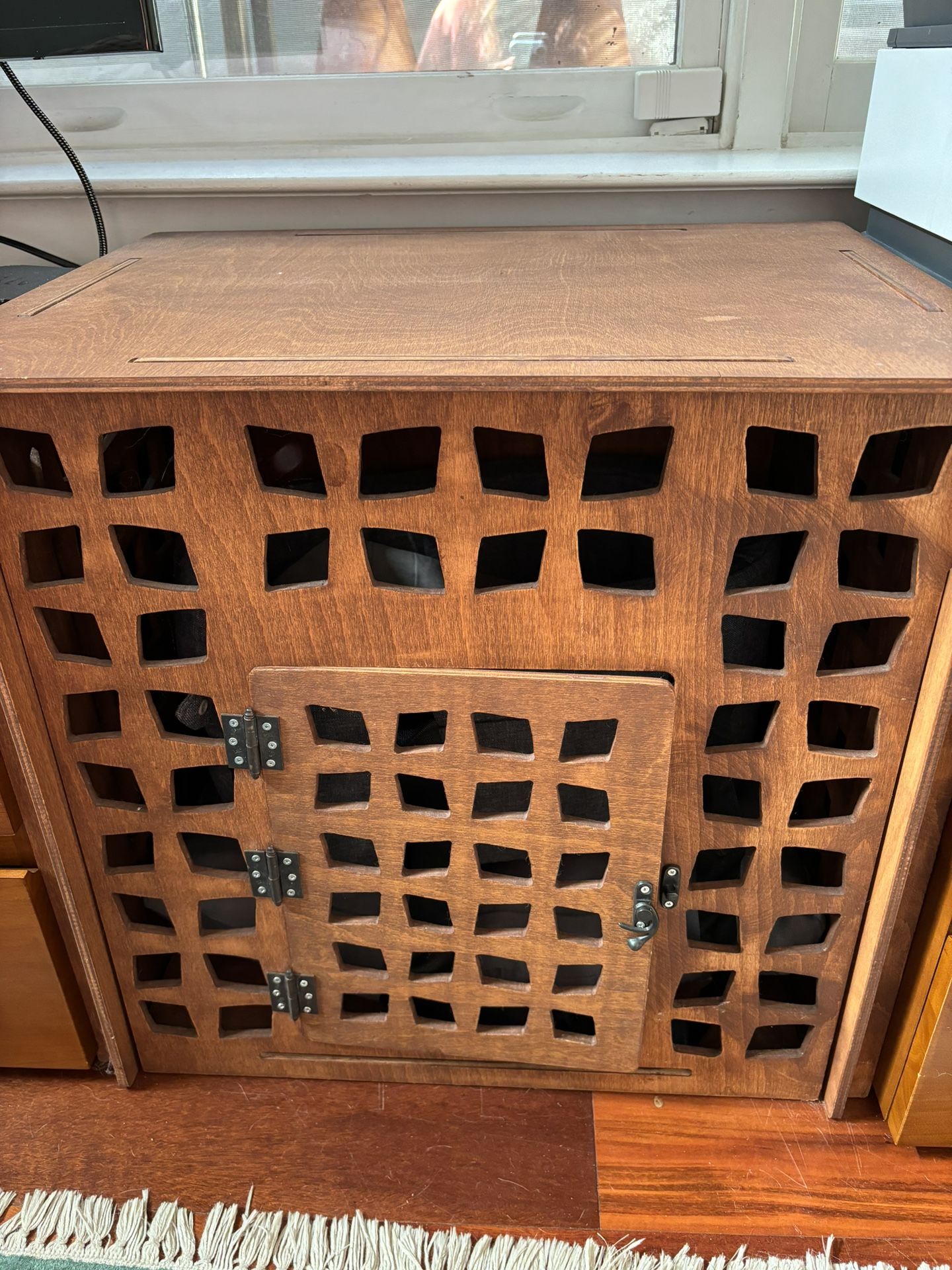 Small Wooden Dog Crate 