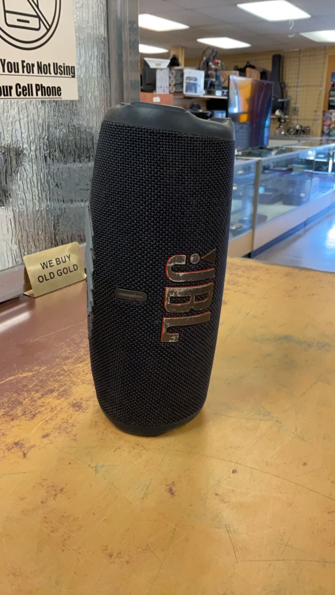 JBL Charge 5 Bluetooth Speaker