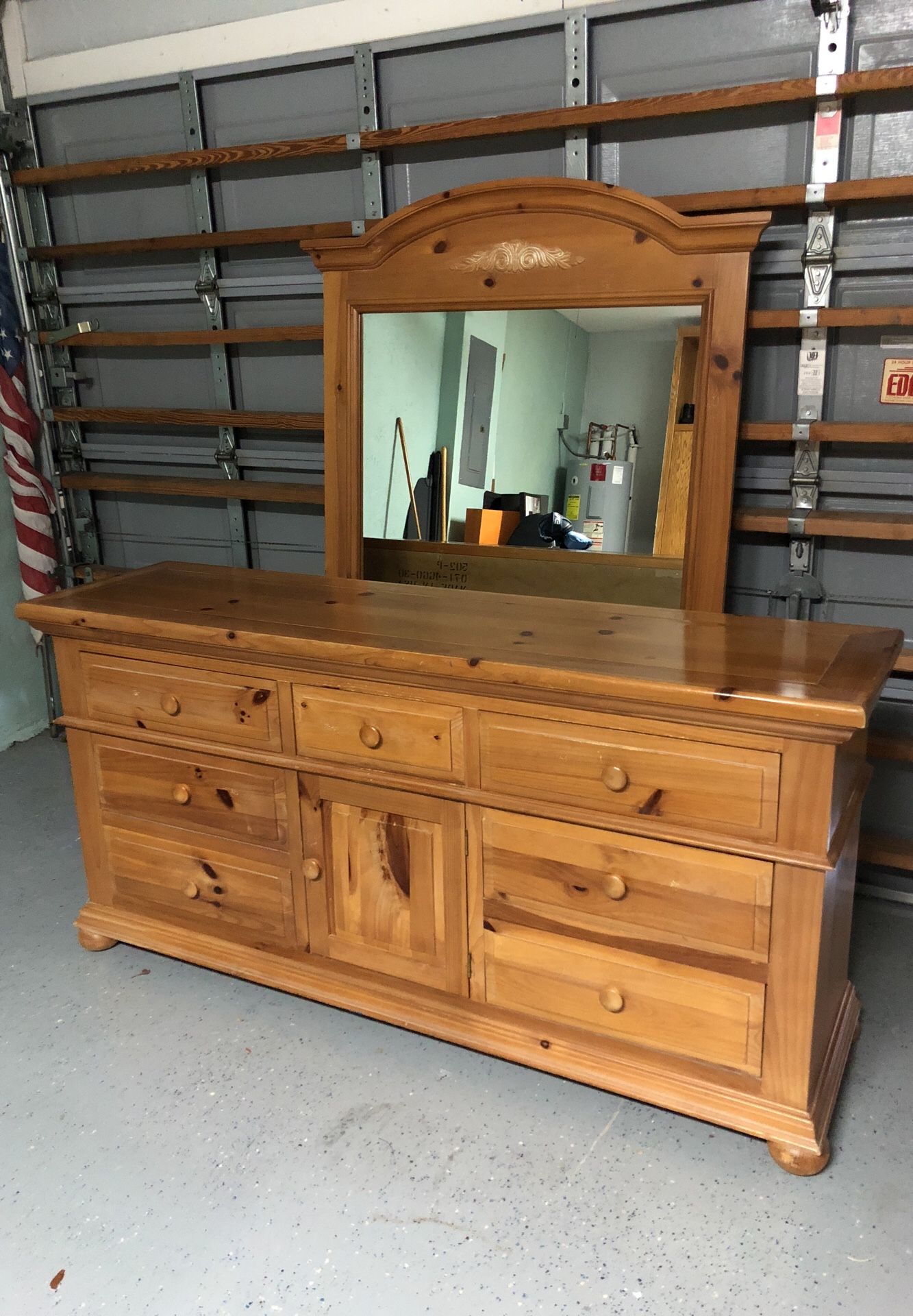 Broyhill Fontana Dresser with Mirror