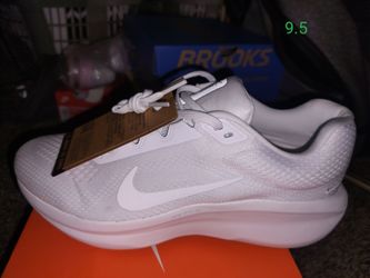 Nike Winflo 11's