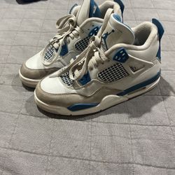 Jordan 4